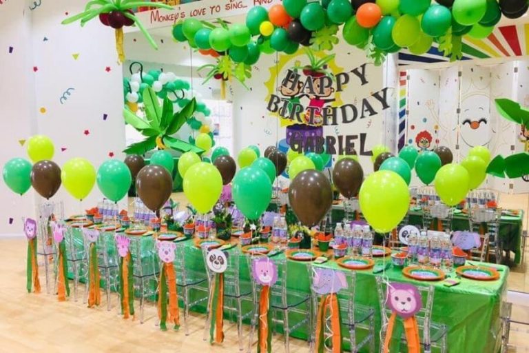 Dining Area Decoration With Jungle Theme