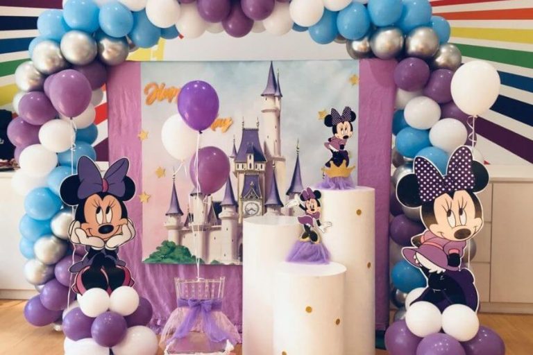 Minnie Mouse Party Theme Decoration