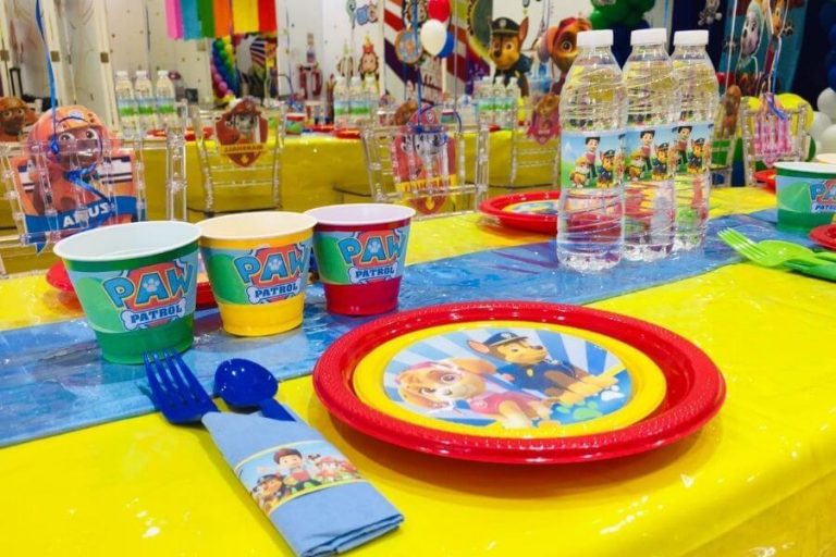 Party Table decoration With Paw Patrol Theme design