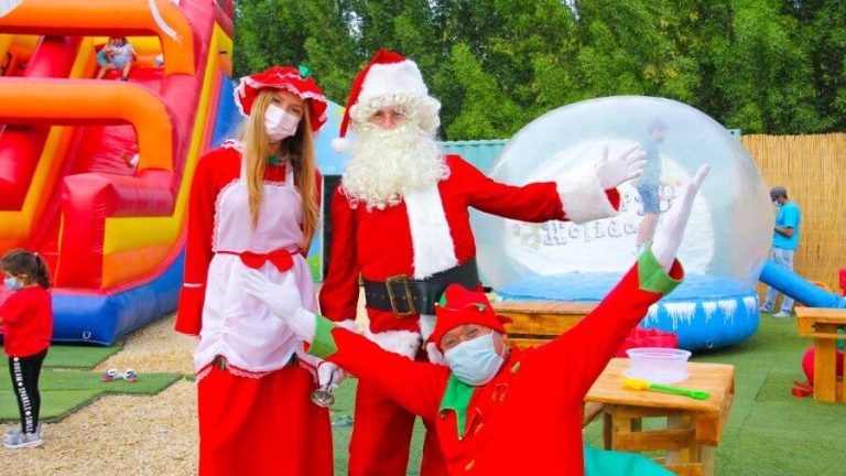 Corporate Christmas Event Entertainers