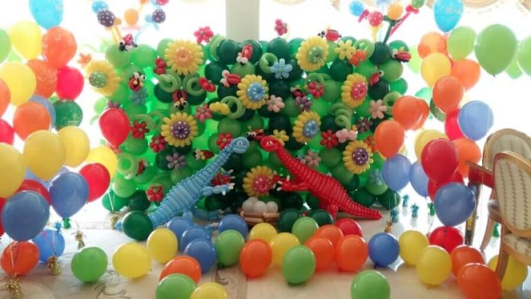 Dinosaur Theme Balloon Decoration