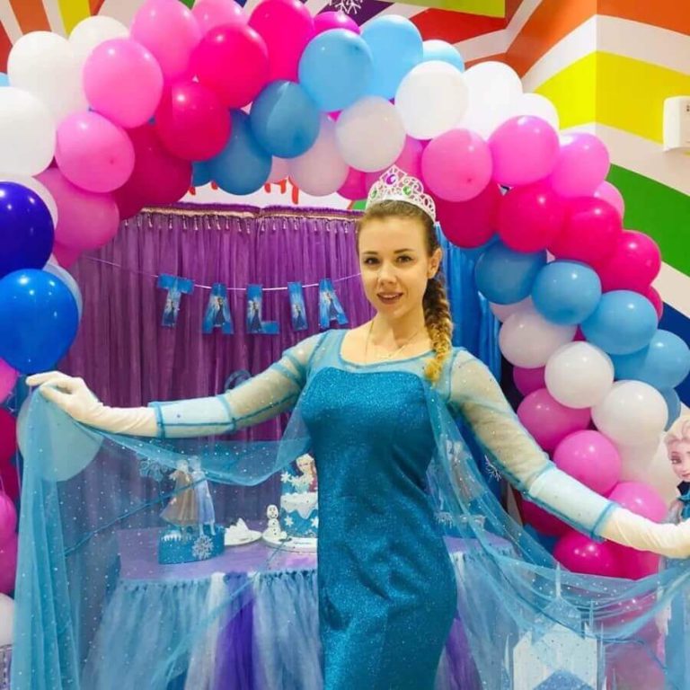 Frozen Party Character