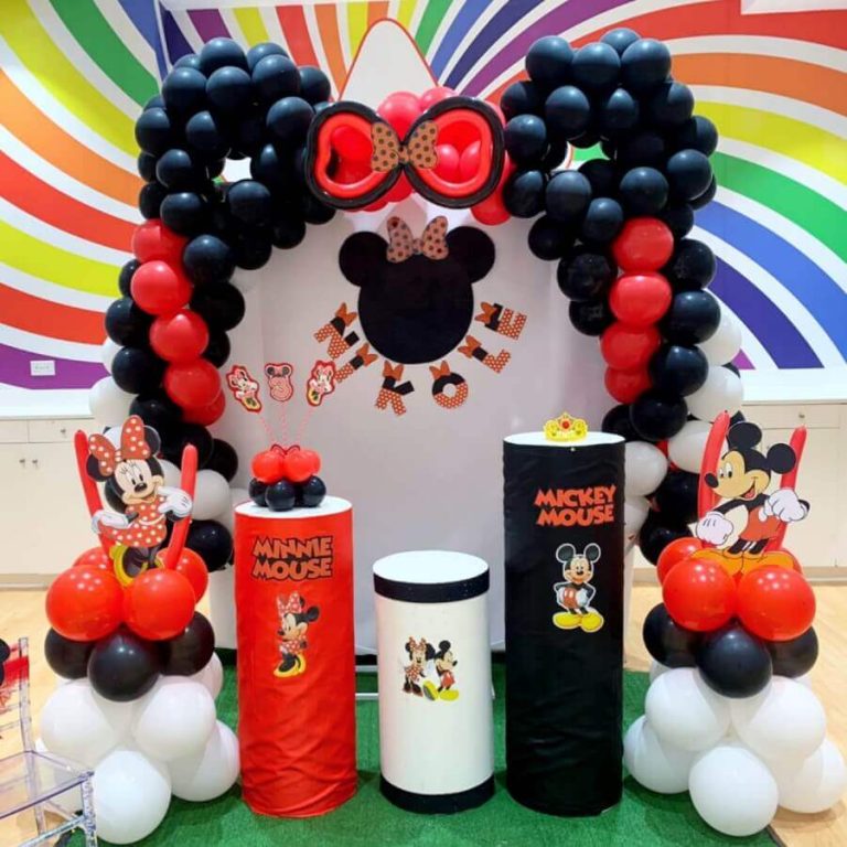 Minnie Mouse Theme Balloon Decoration
