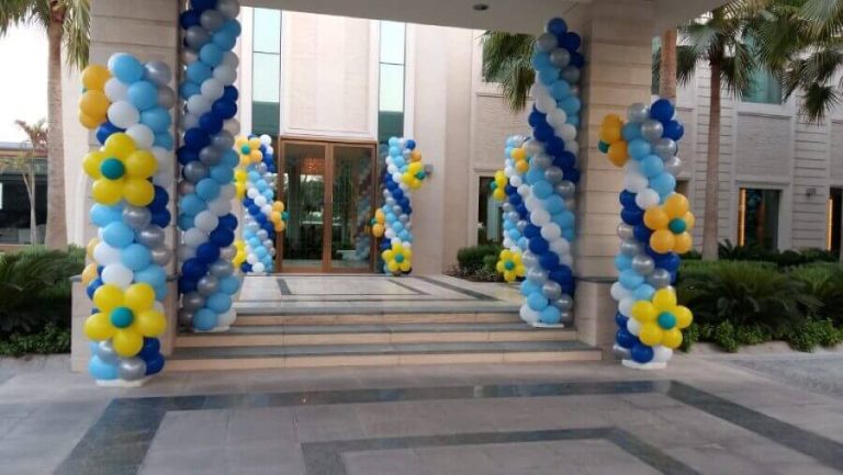 Outdoor Balloon Pillar Decoration