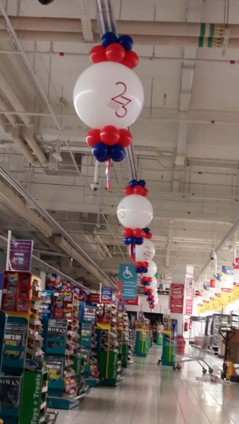 Supermarket Ceiling Balloon Decoration