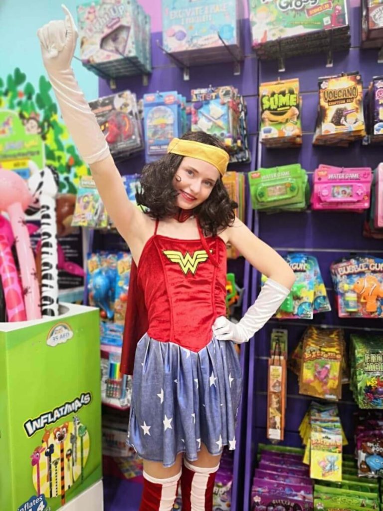 Wonder Woman Party Character