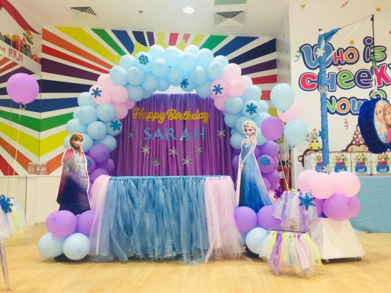 Frozen Theme Balloon Decoration