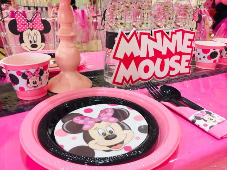 Minnie Mouse Table Decoration