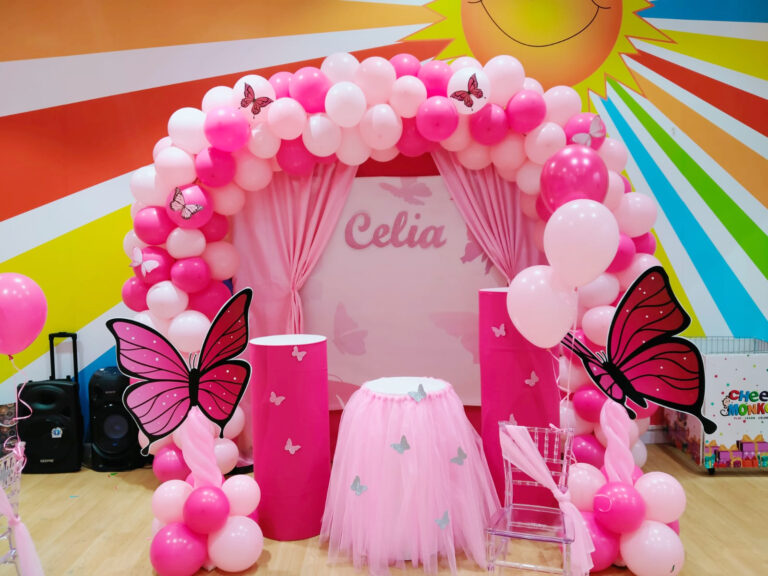 Balloon arch butterfly theme