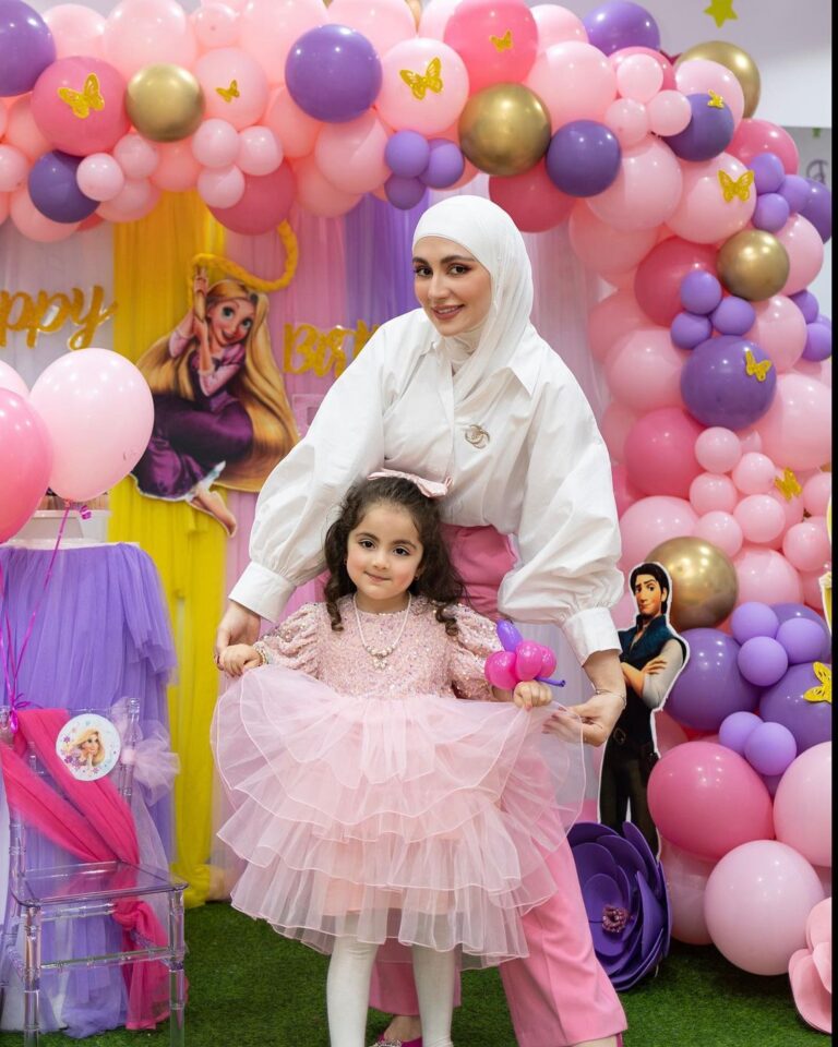 Tangled theme decoration